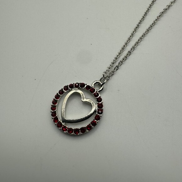 Heart Pendant Necklace & Earrings Set With Red Rhinestones - Picture 4 of 5